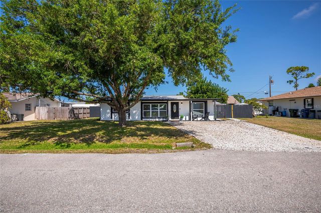 1050 OLYMPIA ROAD, Venice, FL 34293