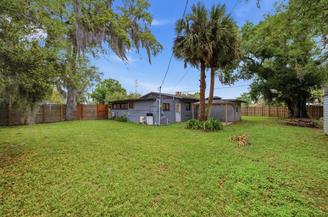 2529 Rainbow Drive, Fort Pierce, FL 34981