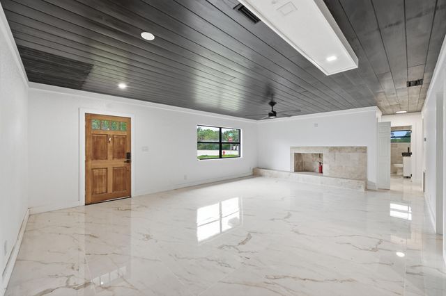 2529 Rainbow Drive, Fort Pierce, FL 34981