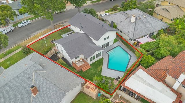 2525 N Pacific, Santa Ana, CA 92706