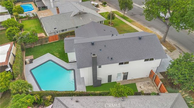 2525 N Pacific, Santa Ana, CA 92706
