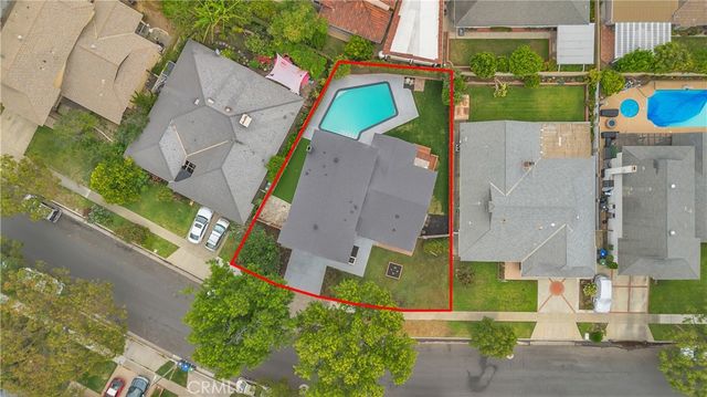 2525 N Pacific, Santa Ana, CA 92706
