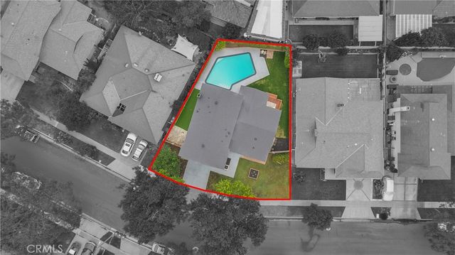 2525 N Pacific, Santa Ana, CA 92706