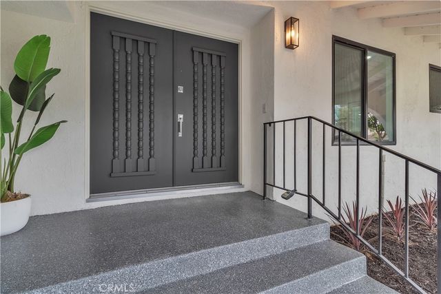 2525 N Pacific, Santa Ana, CA 92706