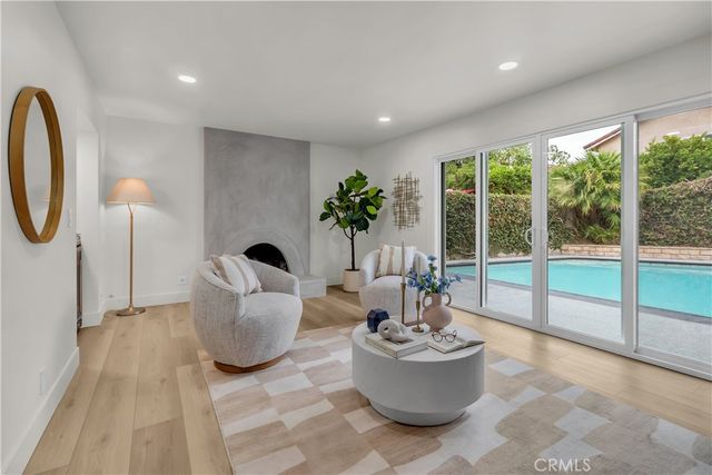 2525 N Pacific, Santa Ana, CA 92706