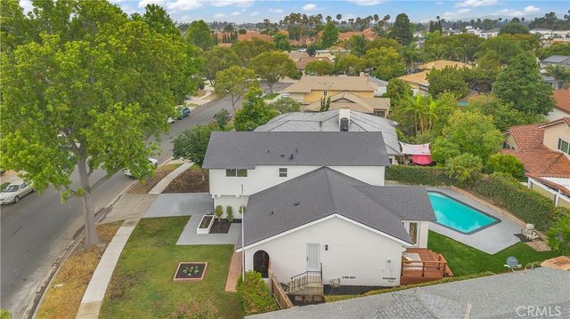 2525 N Pacific, Santa Ana, CA 92706