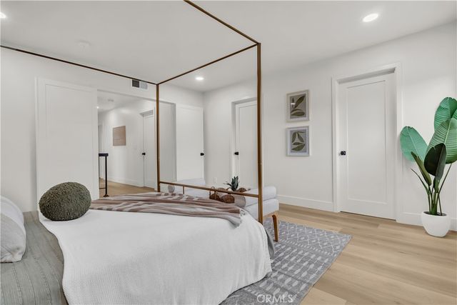 2525 N Pacific, Santa Ana, CA 92706