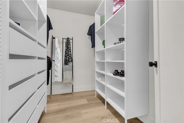 2525 N Pacific, Santa Ana, CA 92706