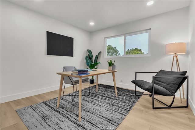 2525 N Pacific, Santa Ana, CA 92706