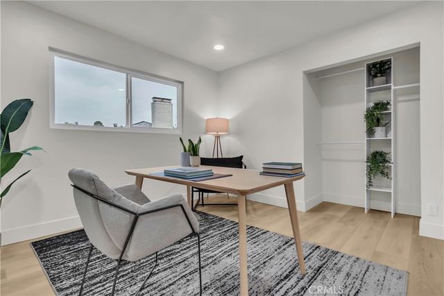 2525 N Pacific, Santa Ana, CA 92706