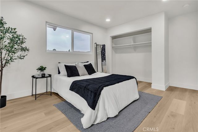 2525 N Pacific, Santa Ana, CA 92706