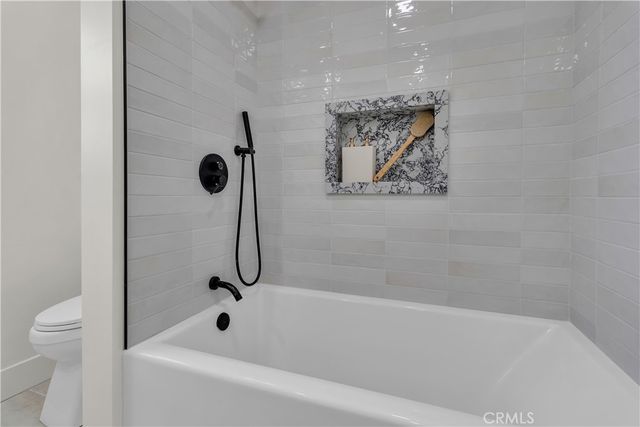 2525 N Pacific, Santa Ana, CA 92706