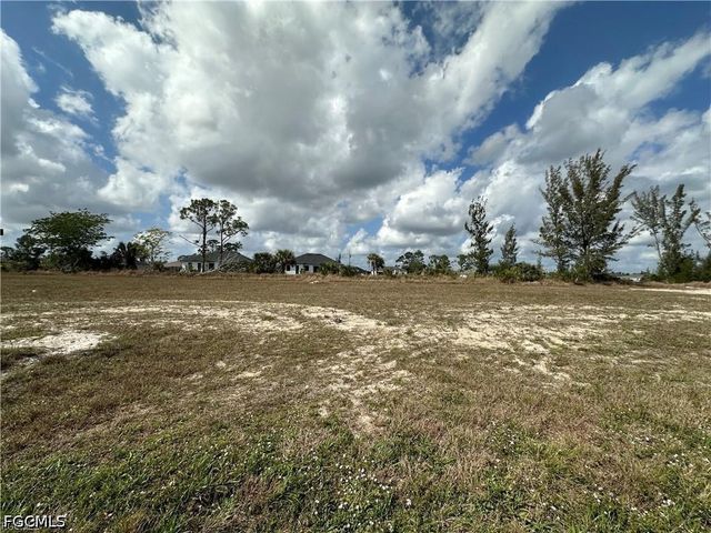 3538 NE 15th AVE, Cape Coral, FL 33909
