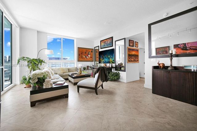 1900 N Bayshore Dr 5103, Miami, FL 33132