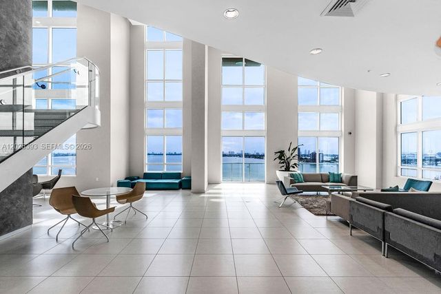 1900 N Bayshore Dr 5103, Miami, FL 33132