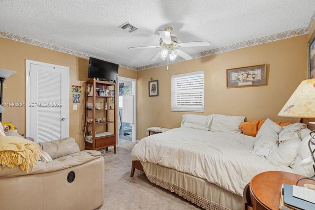 10930 SW 27th Ct, Davie, FL 33328