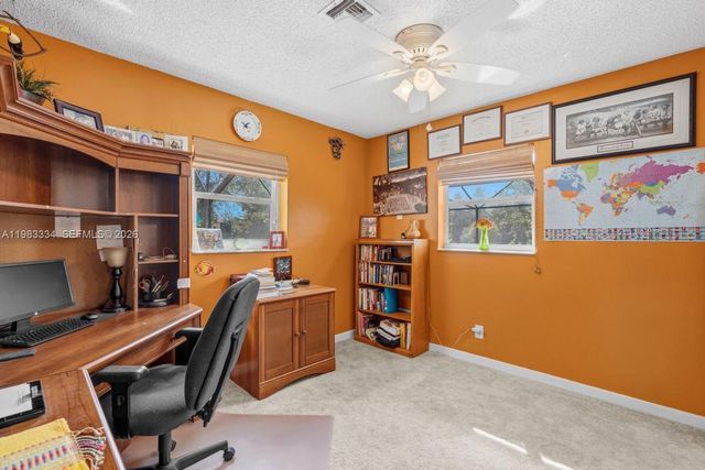 10930 SW 27th Ct, Davie, FL 33328