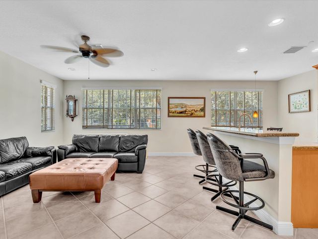 5575 NE Trieste Way, Boca Raton, FL 33487