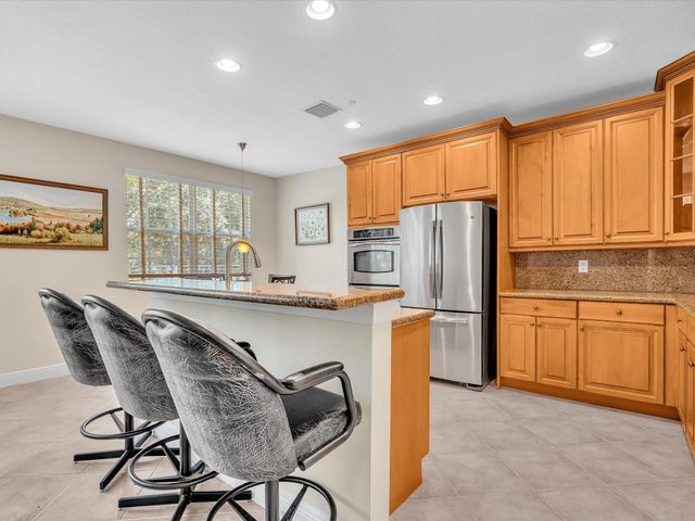 5575 NE Trieste Way, Boca Raton, FL 33487