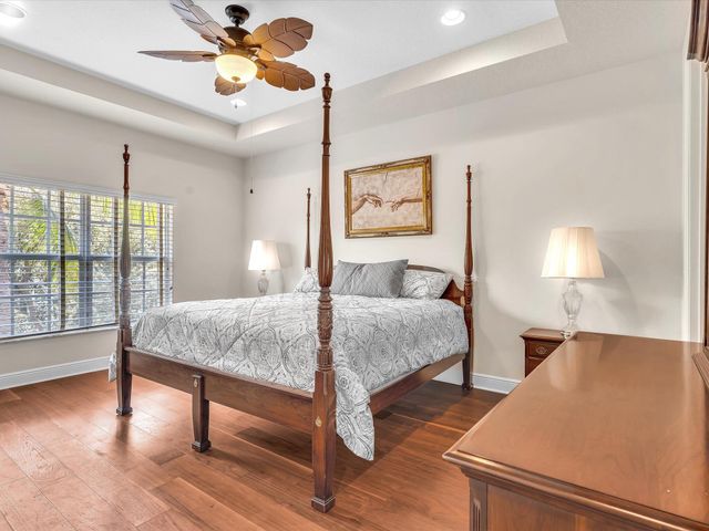 5575 NE Trieste Way, Boca Raton, FL 33487