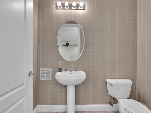 5575 NE Trieste Way, Boca Raton, FL 33487