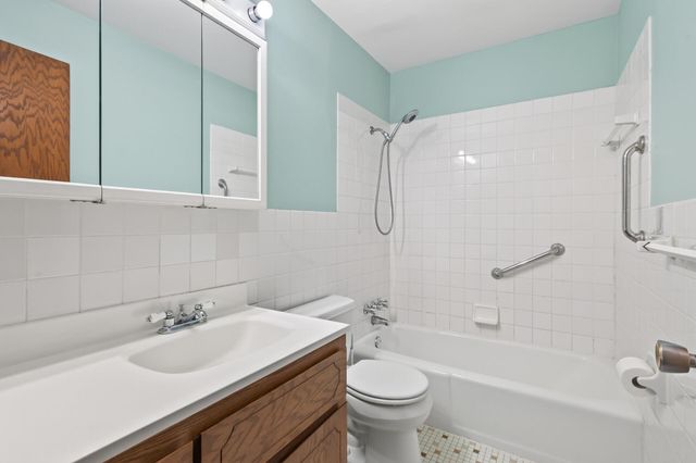 5911 Oxford Street 7, Saint Louis Park, MN 55416