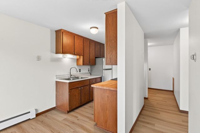5911 Oxford Street 7, Saint Louis Park, MN 55416