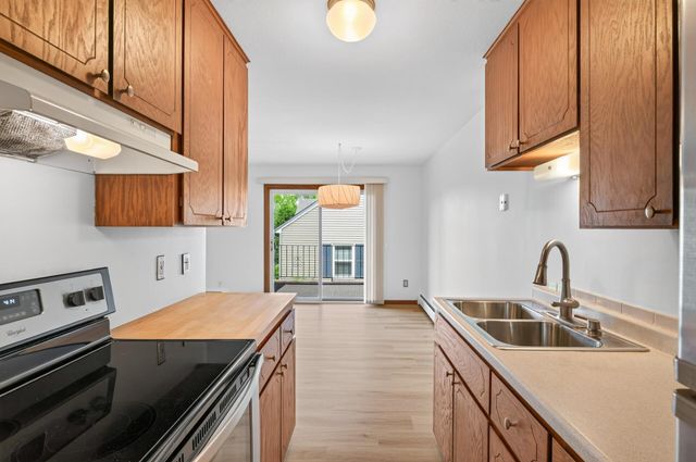 5911 Oxford Street 7, Saint Louis Park, MN 55416