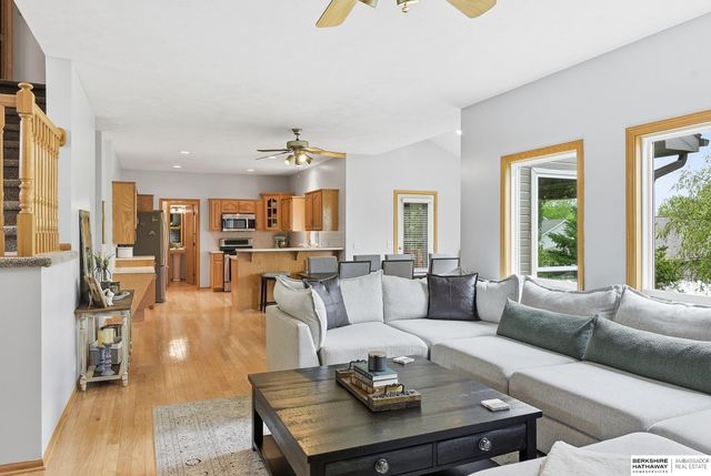 7220 N 154th Street, Bennington, NE 68007