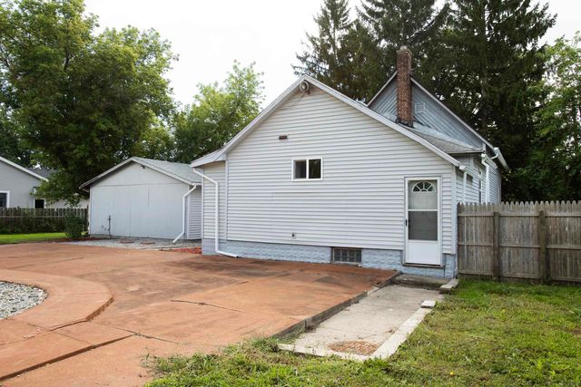 2636 Henry Street, Port Huron, MI 48060