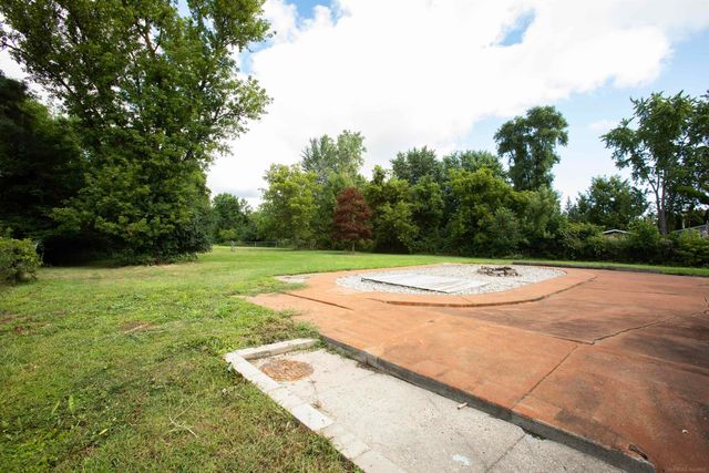 2636 Henry Street, Port Huron, MI 48060