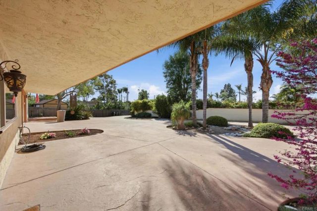 1940 Alta Vista Drive, Vista, CA 92084
