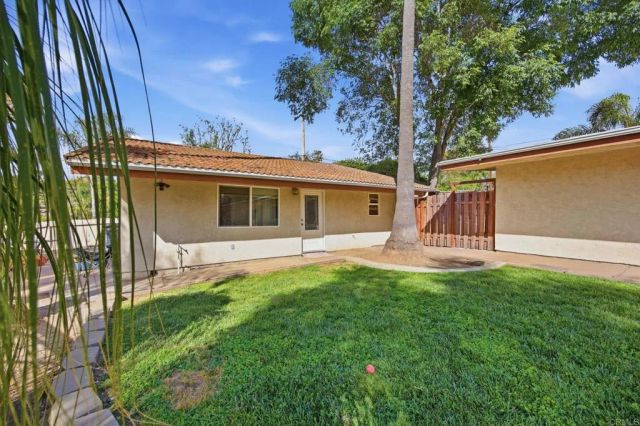 1940 Alta Vista Drive, Vista, CA 92084