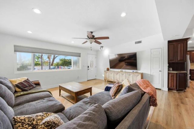 1940 Alta Vista Drive, Vista, CA 92084