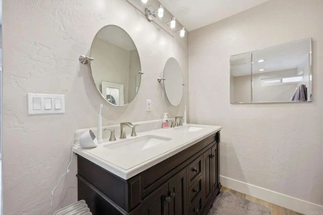 1940 Alta Vista Drive, Vista, CA 92084