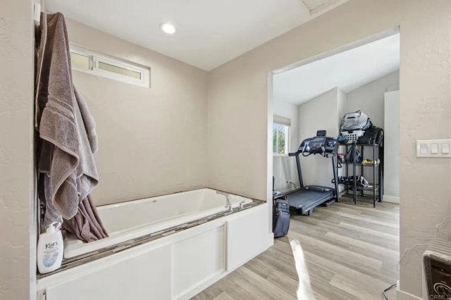 1940 Alta Vista Drive, Vista, CA 92084