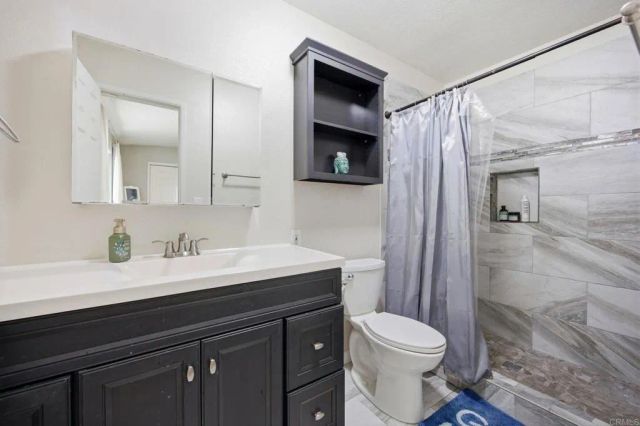 1940 Alta Vista Drive, Vista, CA 92084