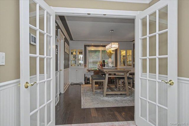 45 Hemlock Trail Court, Carmel, NY 10512