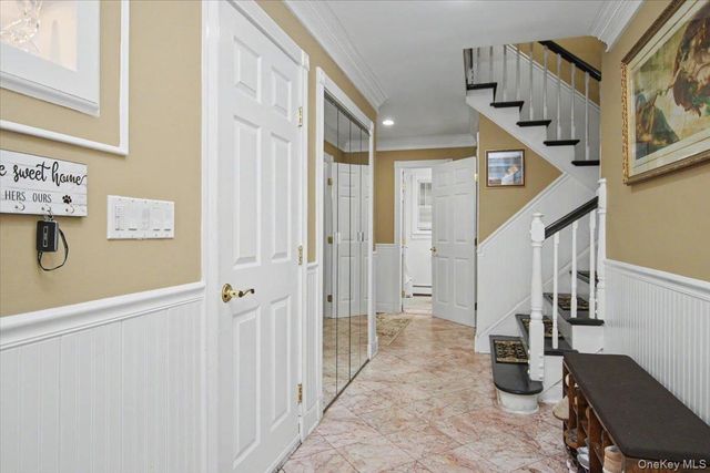 45 Hemlock Trail Court, Carmel, NY 10512