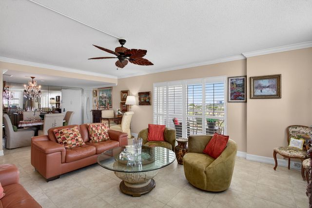 2600 N Flagler Drive 911, West Palm Beach, FL 33407