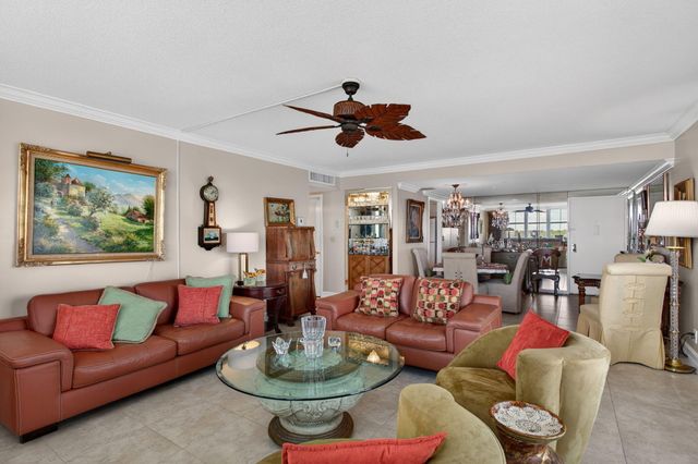 2600 N Flagler Drive 911, West Palm Beach, FL 33407