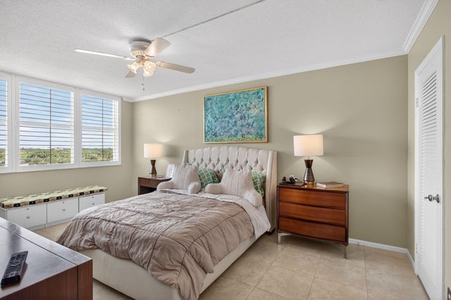 2600 N Flagler Drive 911, West Palm Beach, FL 33407