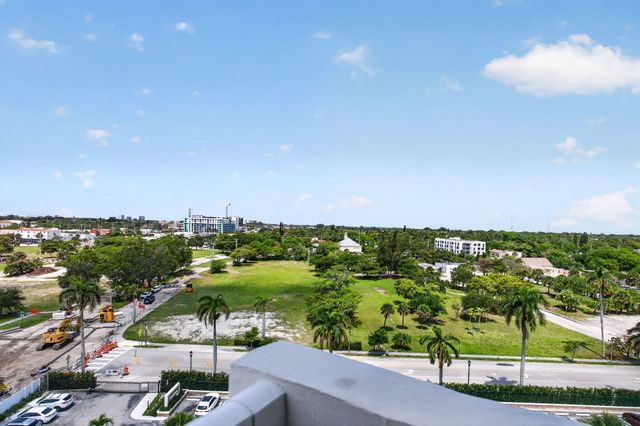2600 N Flagler Drive 911, West Palm Beach, FL 33407