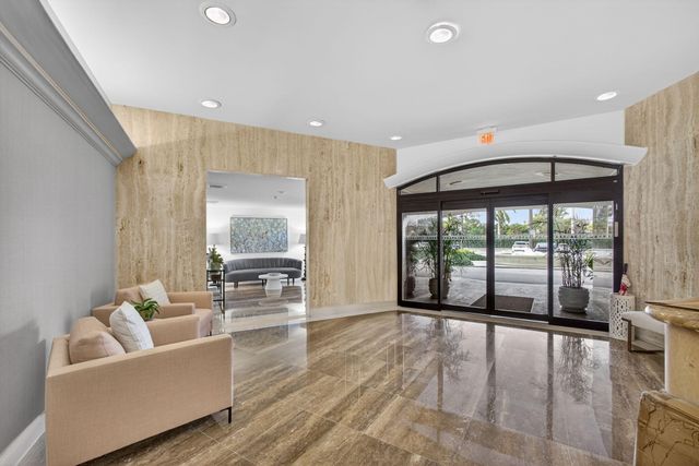 2600 N Flagler Drive 911, West Palm Beach, FL 33407