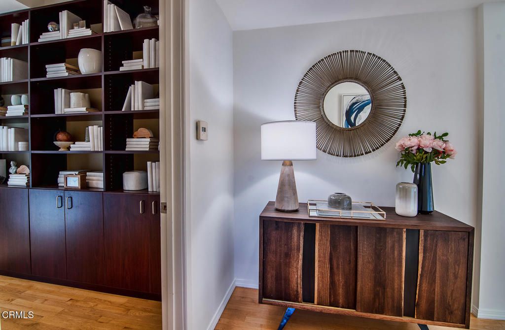 Image 36 of property listing at 9633 Highridge Drive, Beverly Hills, CA 90210