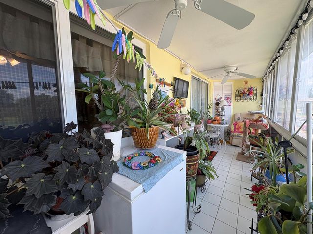 175 Bedford G, West Palm Beach, FL 33417
