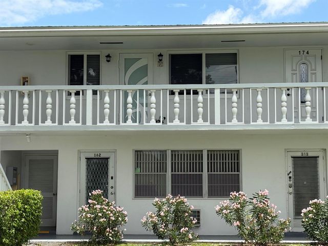 175 Bedford G, West Palm Beach, FL 33417