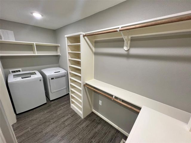 37 Ranch House Loop, Angleton, TX 77515