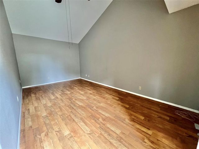 37 Ranch House Loop, Angleton, TX 77515