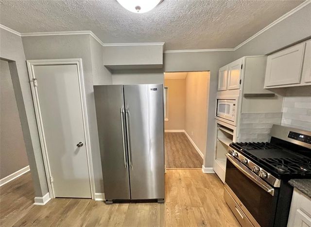 37 Ranch House Loop, Angleton, TX 77515